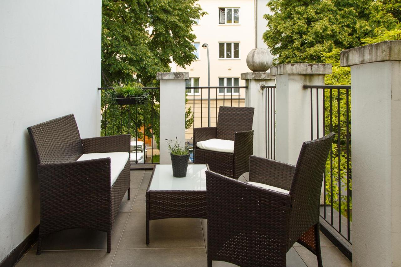 Apartments Villa Whitehouse Ostrava Extérieur photo