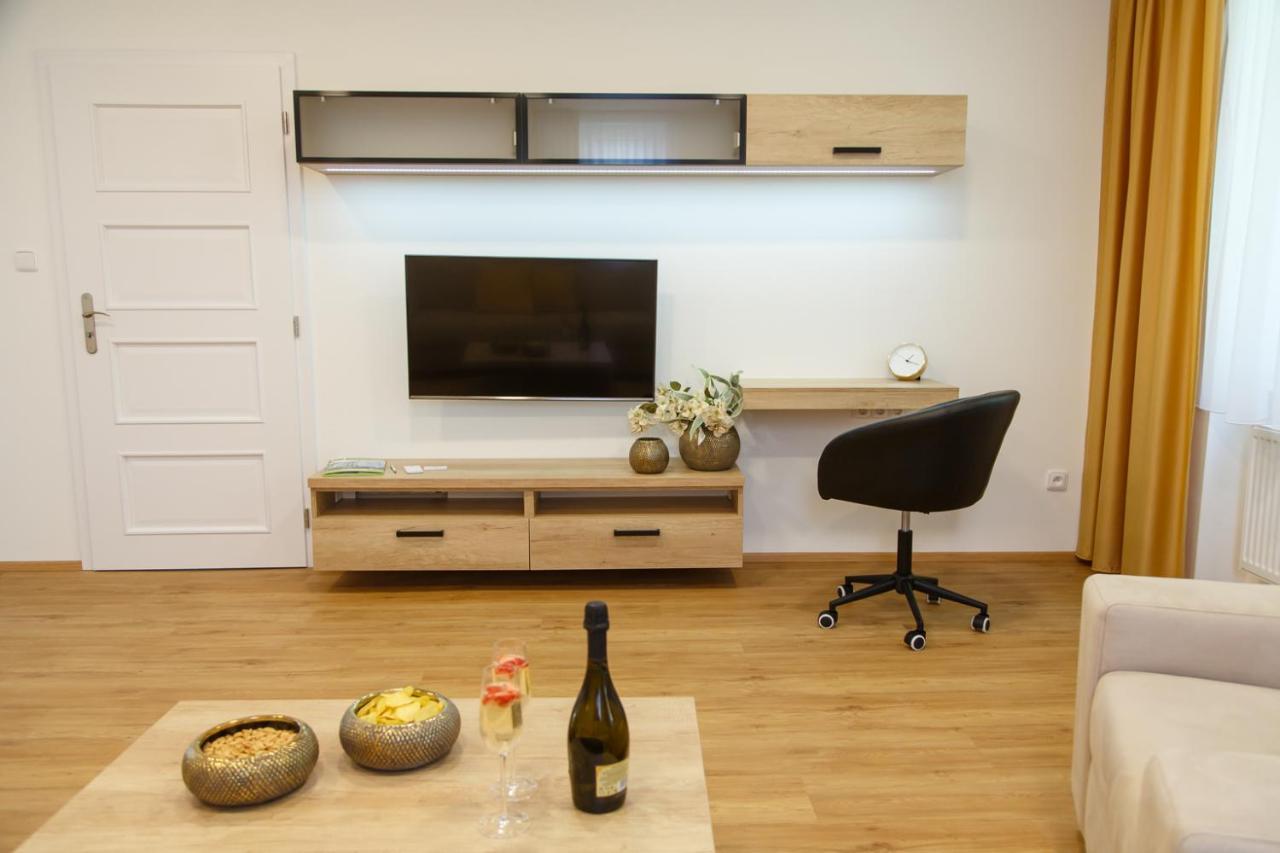 Apartments Villa Whitehouse Ostrava Extérieur photo