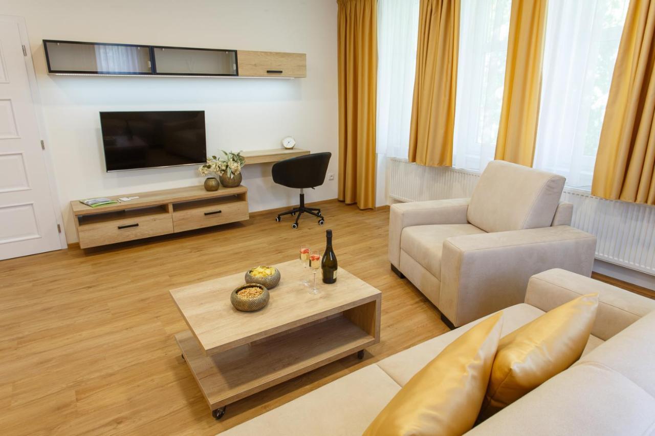 Apartments Villa Whitehouse Ostrava Extérieur photo